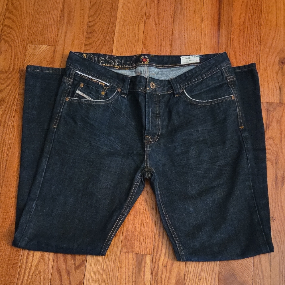 🎯Diesel Men's Deep Indigo Straight Jeans